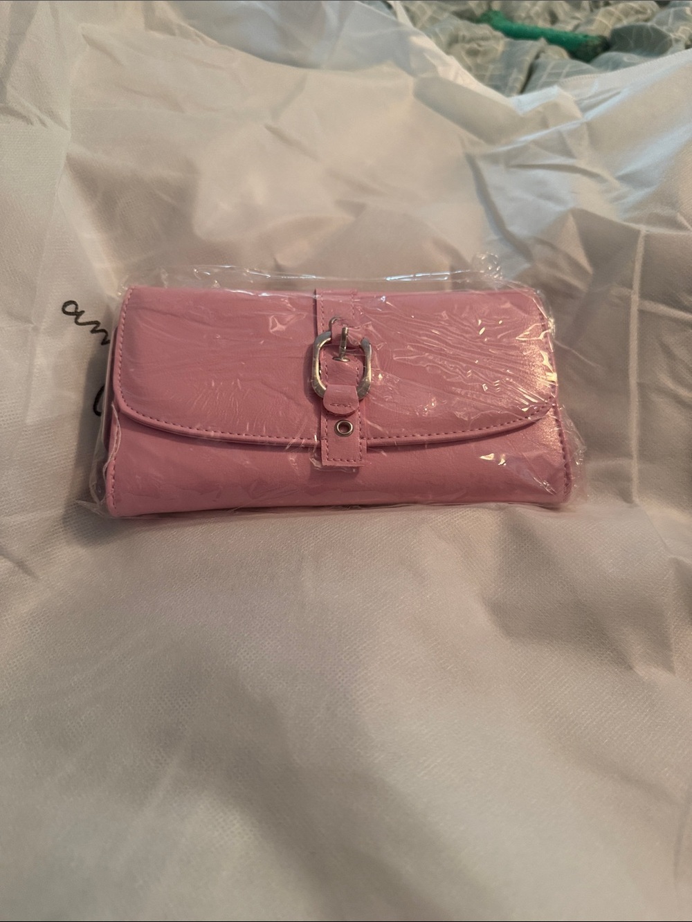 Pink Women's Buckle-Accent Wallet / Clutch